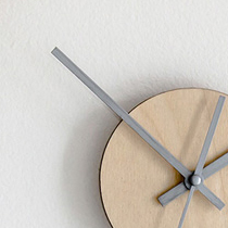 hover  \\  a minimalist clock